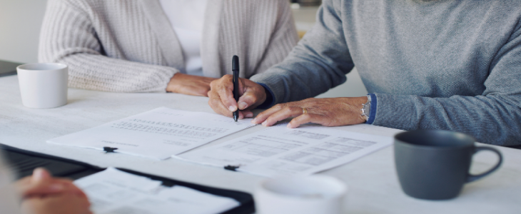 Couple writing a will in California